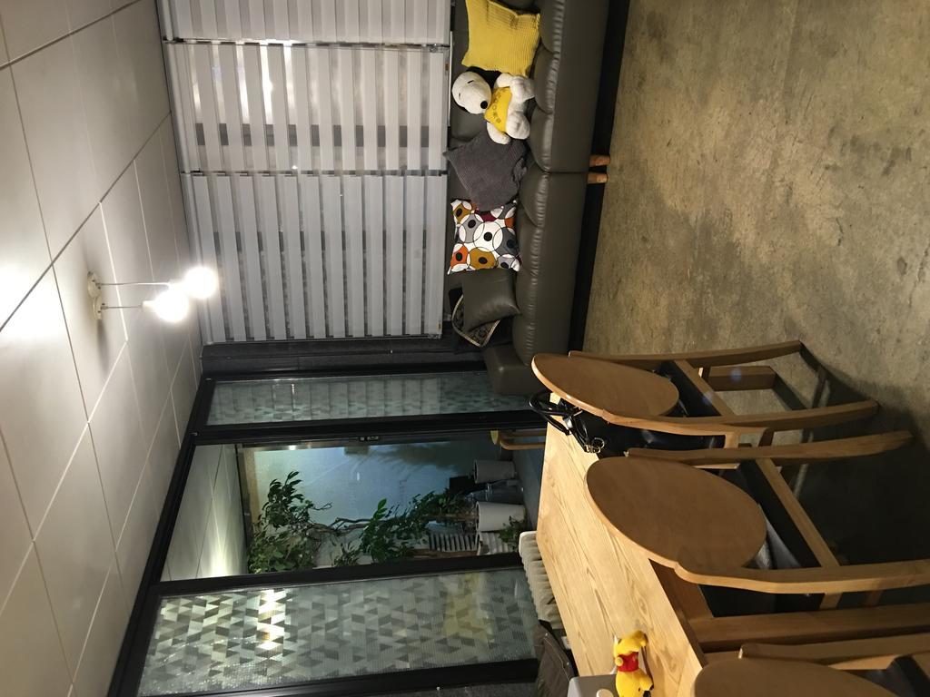 Hongdae Pencil Guesthouse Seoul Exterior photo