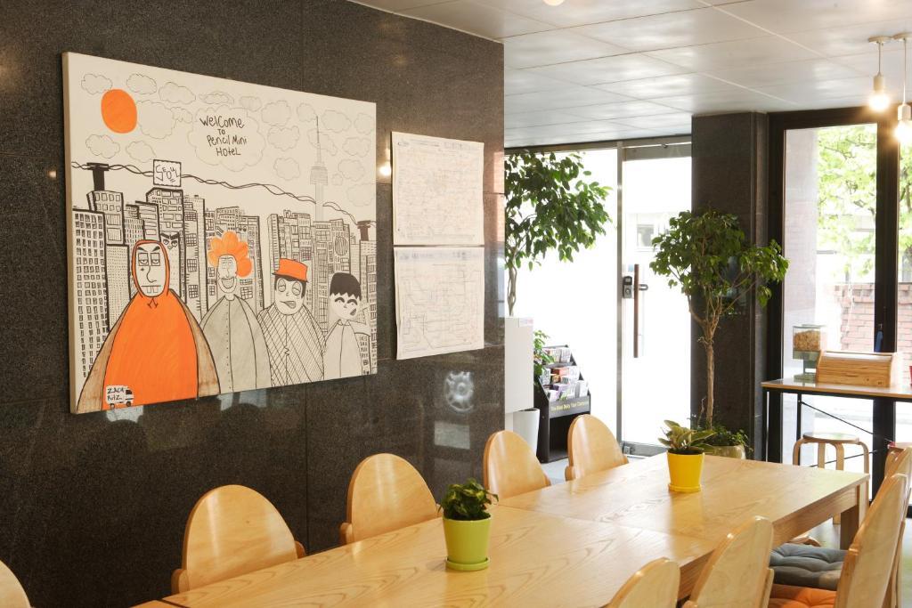 Hongdae Pencil Guesthouse Seoul Exterior photo